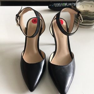 Nine West black heels